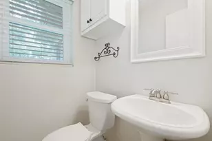 1506 Briarwood Blvd, Arlington, TX 76013 - Photo 32