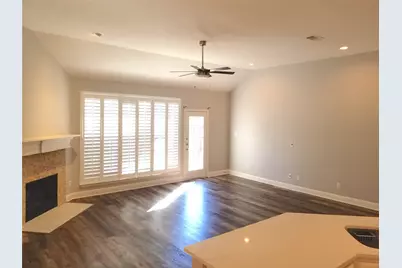 4218 Arbor Creek Drive, Carrollton, TX 75010 - Photo 2