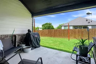 214 Clover Cir, Weatherford, TX 76086 - Photo 14