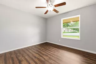 5736 Judie Ct, Haltom City, TX 76148 - Photo 14