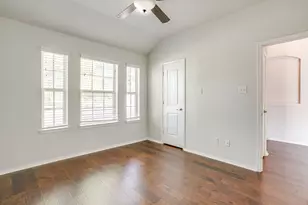 377 Coral Vine Ln, Burleson, TX 76028 - Photo 10