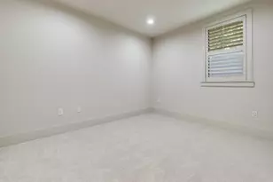 5107 Dillard Ln, Dallas, TX 75209 - Photo 12