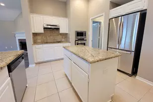 1604 Knoll Ridge Cir, Corinth, TX 76210 - Photo 18