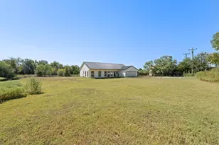 2480 County Rd 312, Cleburne, TX 76031 - Photo 30