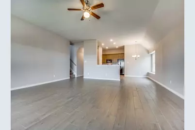 1004 Churchill Drive, Princeton, TX 75407 - Photo 4