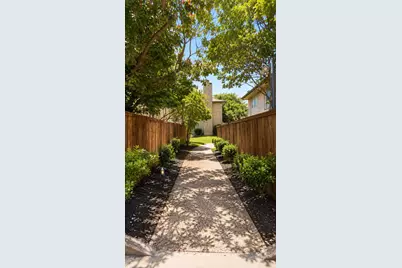 2624 Custer Parkway #A, Richardson, TX 75080 - Photo 4