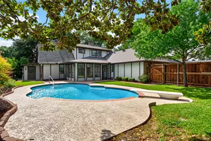 12708 Whispering Hills Dr, Dallas, TX 75243 - Photo 2