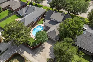 12708 Whispering Hills Dr, Dallas, TX 75243 - Photo 38