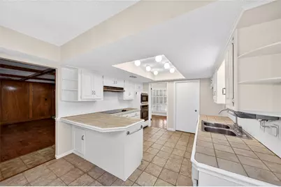 12708 Whispering Hills Drive, Dallas, TX 75243 - Photo 12