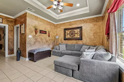 303 E Brockett Street, Sherman, TX 75090 - Photo 10
