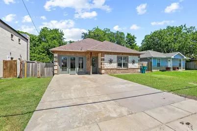 303 E Brockett Street, Sherman, TX 75090 - Photo 2