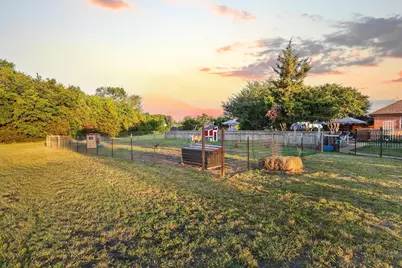 981 County Road 4918, Trenton, TX 75490 - Photo 26