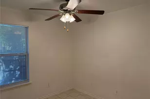 5500 David Strickland Rd, Fort Worth, TX 76119 - Photo 10