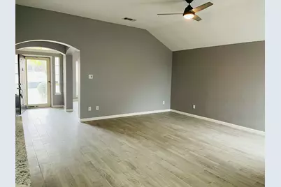4513 Normandy Way, Grand Prairie, TX 75052 - Photo 8
