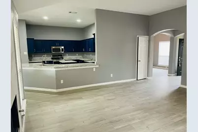 4513 Normandy Way, Grand Prairie, TX 75052 - Photo 4