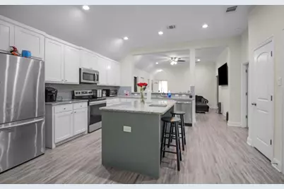 2114 Volga Avenue, Dallas, TX 75216 - Photo 12