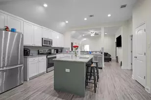 2114 Volga Ave, Dallas, TX 75216 - Photo 12