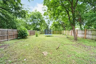 2114 Volga Ave, Dallas, TX 75216 - Photo 26