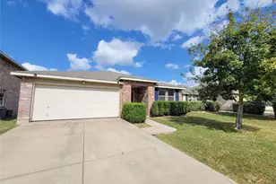 1725 Carolina Ridge Way, Fort Worth, TX 76247 - Photo 18