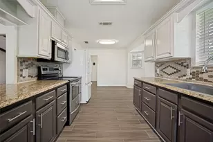 6355 Starnes Rd, Watauga, TX 76148 - Photo 10