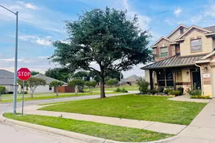 516 Angela Ln, Euless, TX 76039 - Photo 32