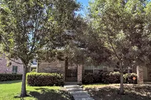 2349 Homewood Ln, Grand Prairie, TX 75050 - Photo 1