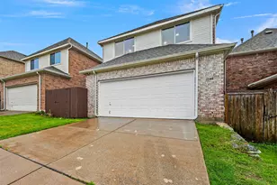 1045 Rodin Ln, Carrollton, TX 75006 - Photo 20