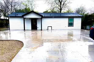 1312 Broadway St, Denton, TX 76201 - Photo 1