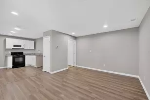 1305-A NW 14th St, Grand Prairie, TX 75050 - Photo 16