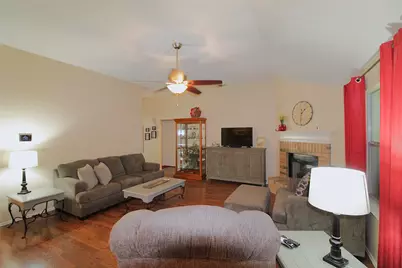 501 Barbara Jean Lane, Burleson, TX 76028 - Photo 8