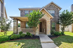 701 Whitemarsh Dr, Aubrey, TX 76227 - Photo 1