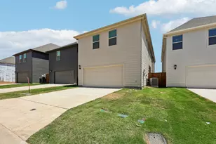 2729 Kobuk Dr, Corinth, TX 76210 - Photo 36