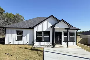 2615 Creekview Dr, Granbury, TX 76048 - Photo 1