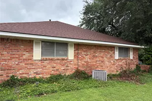 6301 Wheaton Dr, Fort Worth, TX 76133 - Photo 4