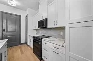 2700 Old Denton Rd, Carrollton, TX 75007 - Photo 10