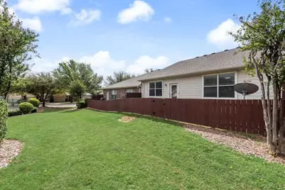 233 Heritage Hill Drive, Lewisville, TX 75067 - Photo 30