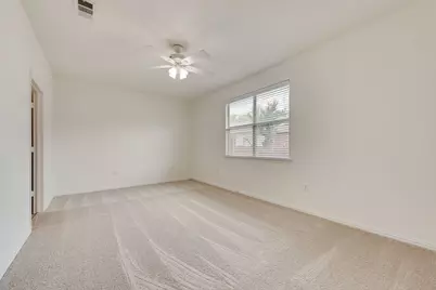 233 Heritage Hill Drive, Lewisville, TX 75067 - Photo 20