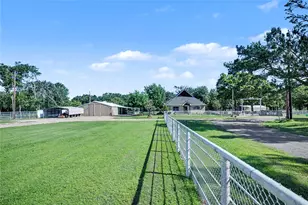 101 Friendship Cir, West Tawakoni, TX 75474 - Photo 30