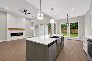 4323 Metropolitan Ave, Dallas, TX 75210 - Photo 4