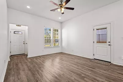 759 N Eddy Avenue, Denison, TX 75020 - Photo 10