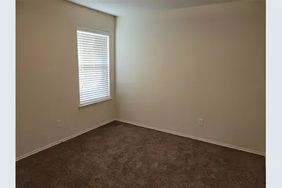 1934 Mosley Drive, Lancaster, TX 75146 - Photo 10