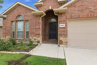 10856 Middleglen Road, Fort Worth, TX 76052 - Photo 4