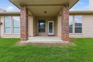 10856 Middleglen Rd, Fort Worth, TX 76052 - Photo 32