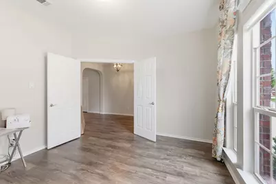 10856 Middleglen Road, Fort Worth, TX 76052 - Photo 8