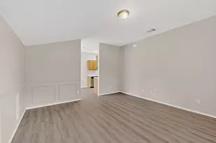 414 Blueberry Hill Ln, Mansfield, TX 76063 - Photo 8