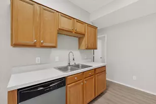 414 Blueberry Hill Ln, Mansfield, TX 76063 - Photo 12