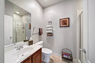 15754 Quorum Dr, Addison, TX 75001 - Photo 24