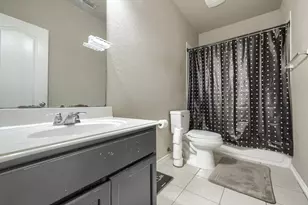 5808 Windy Meadow Ln, Grand Prairie, TX 75052 - Photo 22