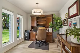10118 Timber Trail Dr, Dallas, TX 75229 - Photo 4