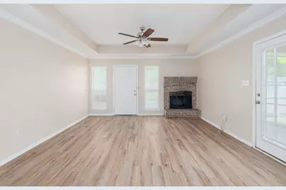 1803 Park Place, Sherman, TX 75092 - Photo 1
